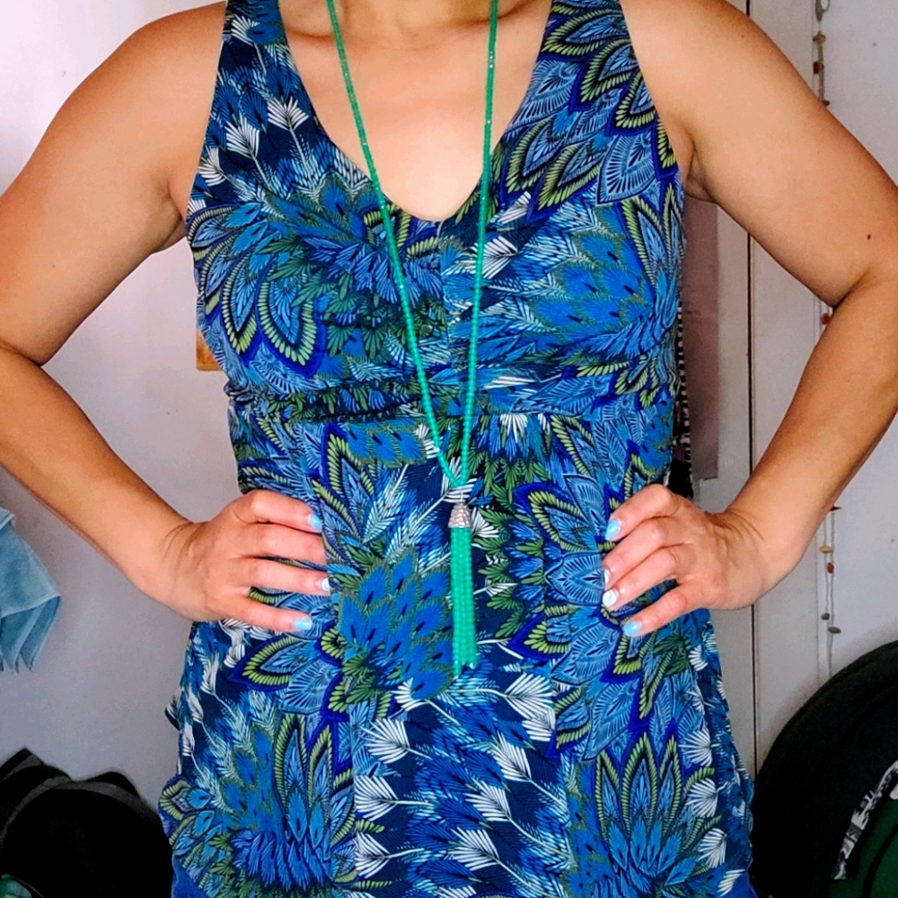 Apt 9 Flowy sheer tank top